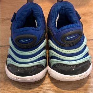 Baby nikes